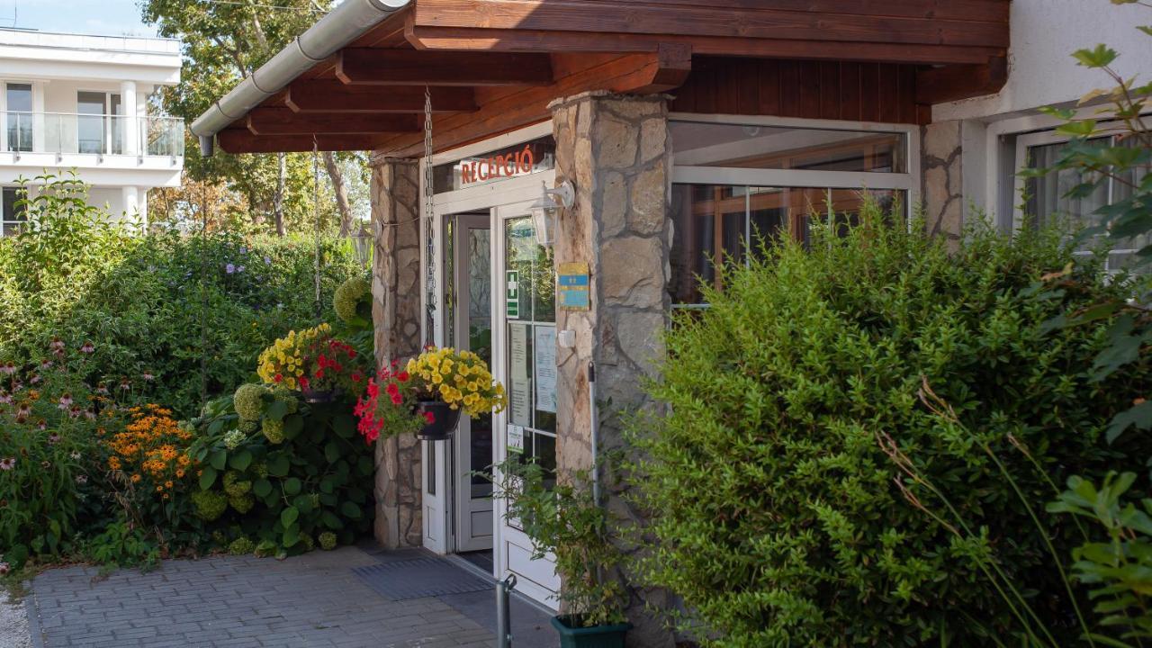 Hotel Platan Zamardi Exterior photo