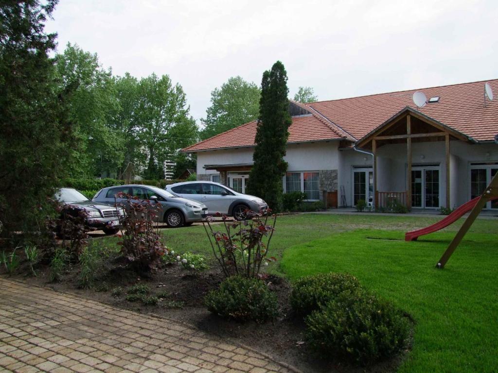 Hotel Platan Zamardi Exterior photo